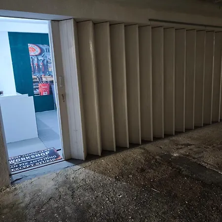 Garage4me Piscina Incluida