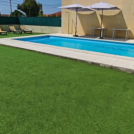 Casa de hóspedes Garage Pool & Relax *